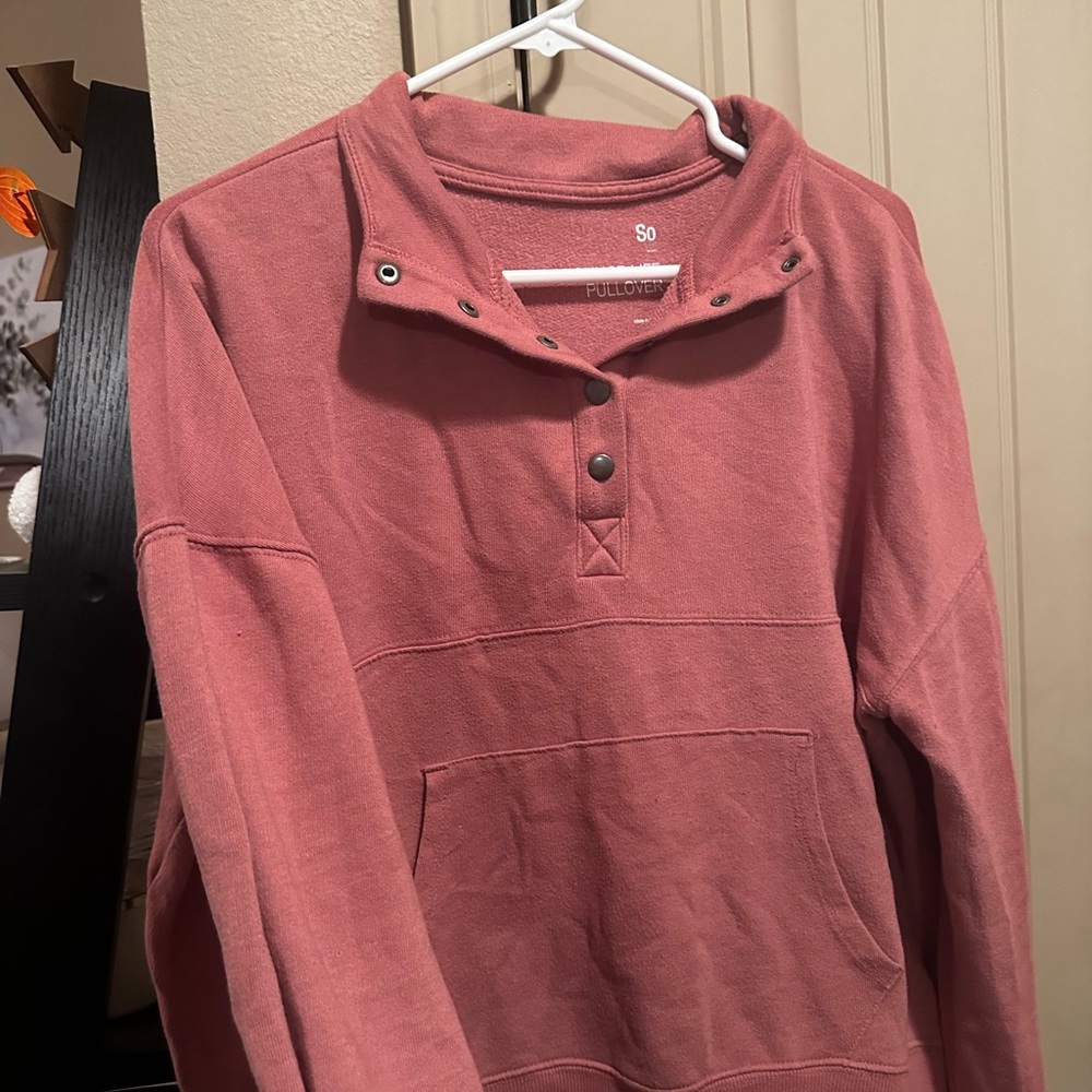 Lounge Life Pullover